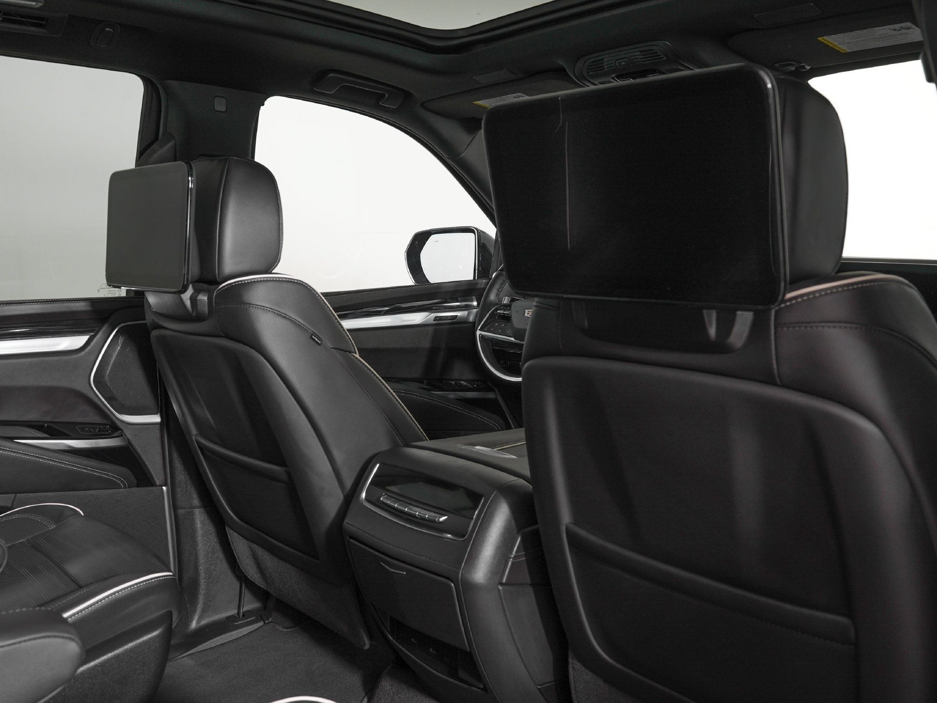 Used 2026 Cadillac Escalade Sport w/ Touring Package AWD/4WD image 12