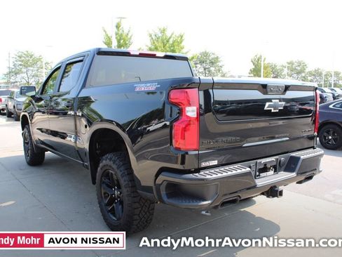 Used 2021 Chevrolet Silverado 1500 Custom Trail Boss AWD/4WD image 5