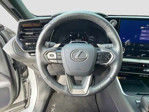 Used 2025 Lexus TX 350 AWD image 42