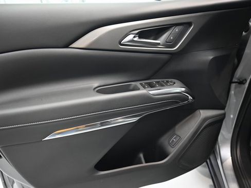 New 2026 Chevrolet Traverse LT w/ Driver Confidence Package image 24