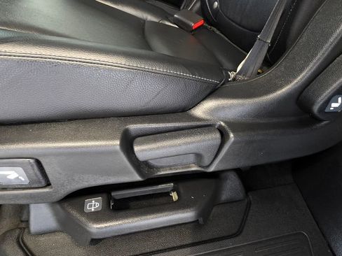 Used 2024 Honda Odyssey EX-L image 55
