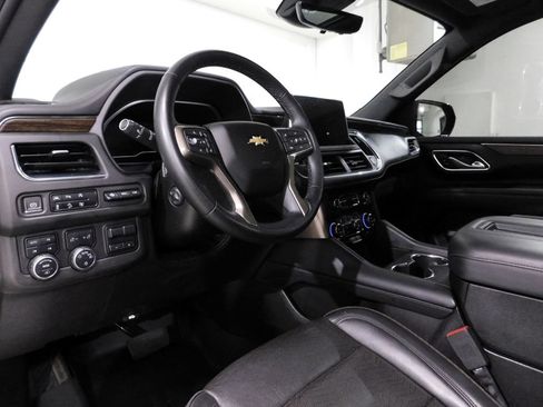 Used 2023 Chevrolet Suburban High Country w/ Max Trailering Package AWD/4WD image 34