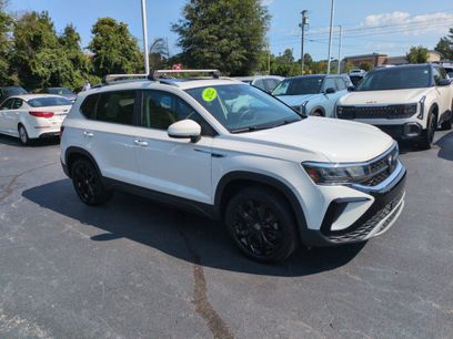 Used 2022 Volkswagen Taos SE