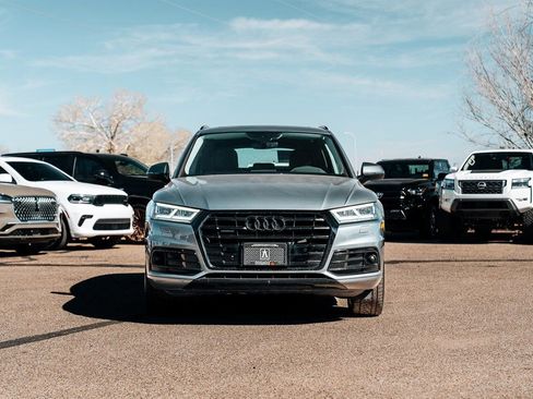 Used 2020 Audi Q5 2.0T Premium Plus w/ Premium Plus Package image 2