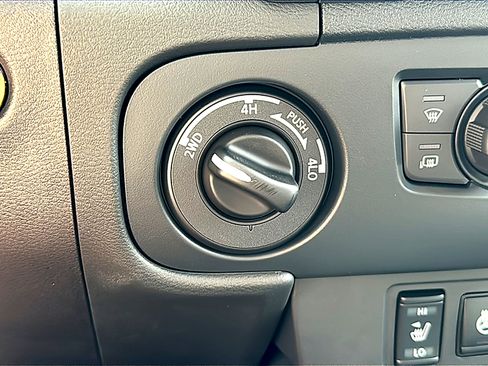 New 2026 Nissan Frontier SV w/ SV Convenience Package image 23