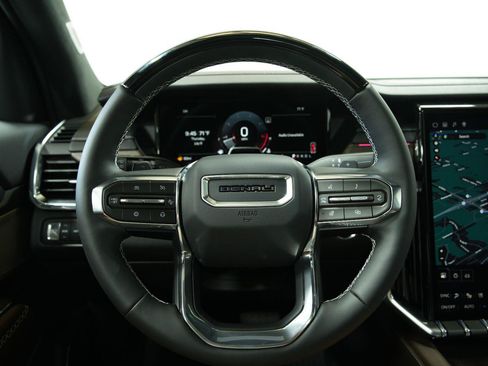 New 2026 GMC Acadia Denali Ultimate w/ LPO, Floor Liner Package AWD/4WD image 41