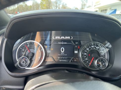 Used 2024 RAM 4500 SLT w/ Quick Order Package 2YG SLT image 28