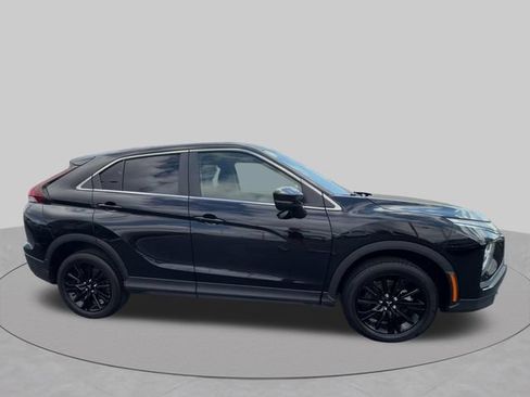 Used 2024 Mitsubishi Eclipse Cross LE AWD/4WD image 10