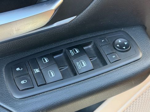Used 2019 RAM 1500 Big Horn AWD/4WD image 19