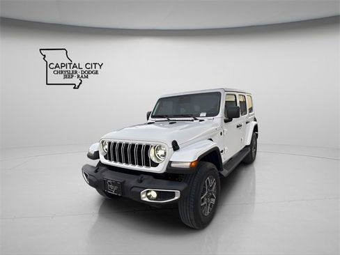 New 2026 Jeep Wrangler Sahara image 4