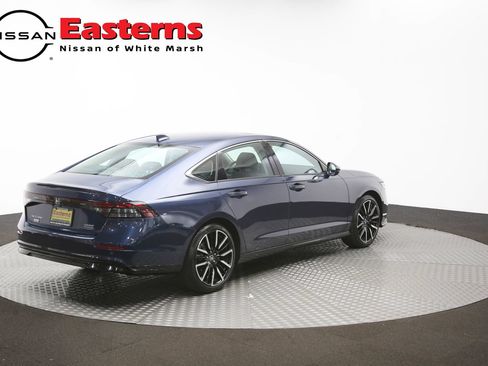Used 2025 Honda Accord Touring image 41