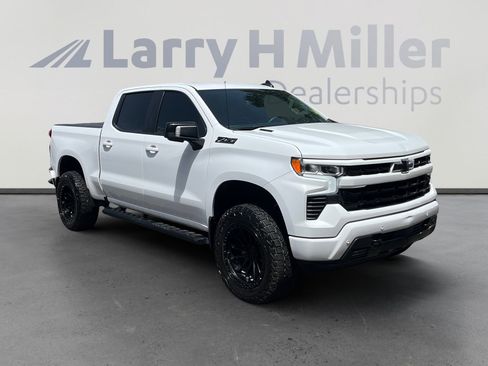 Used 2025 Chevrolet Silverado 1500 RST w/ RST All Star Premium Package AWD/4WD image 7