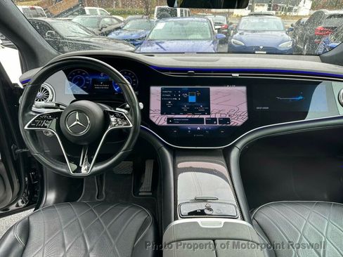 Used 2023 Mercedes-Benz EQS 580 4MATIC SUV image 25