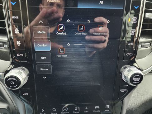 Used 2024 RAM 3500 Big Horn w/ Sport Appearance Package image 56