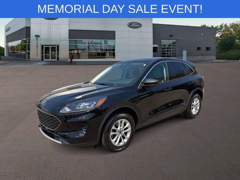 Used 2022 Ford Escape SE AWD/4WD image 1