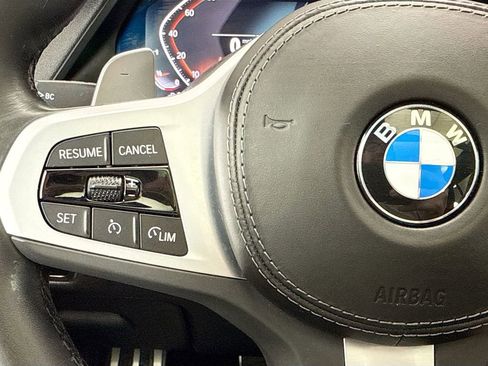 Used 2023 BMW X5 sDrive40i w/ M Sport Package image 11