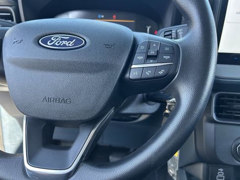 Used 2025 Ford Maverick XL w/ Equipment Group 102A AWD/4WD image 27