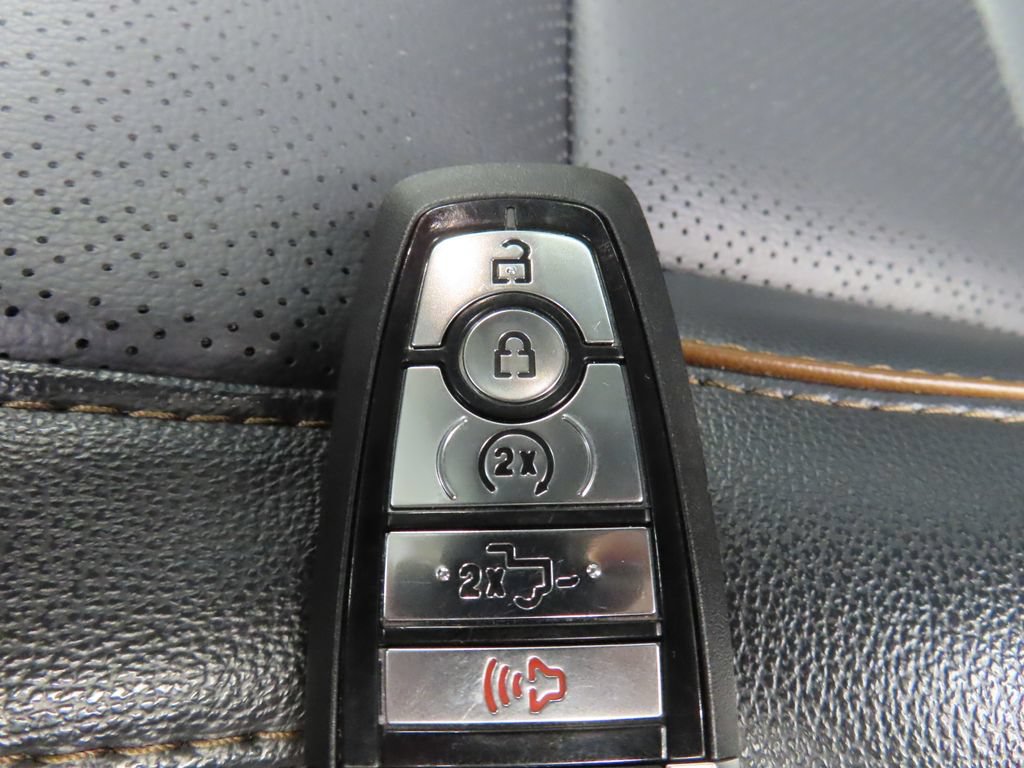 Used 2026 Ford F350 Lariat w/ Lariat Ultimate Package AWD/4WD image 63