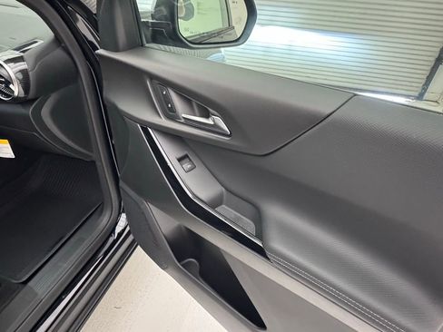 New 2026 Chevrolet Equinox LT image 36