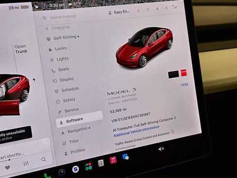 Used 2019 Tesla Model 3 Long Range AWD/4WD image 18
