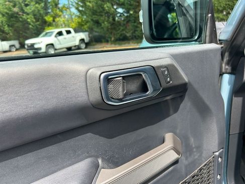 Used 2021 Ford Bronco First Edition AWD/4WD image 23