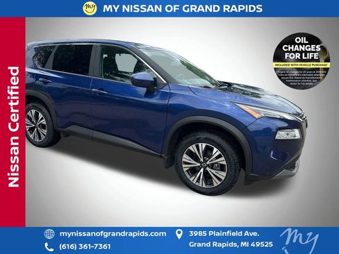 Used 2023 Nissan Rogue SV AWD/4WD image 1