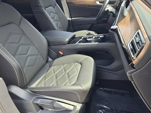 Certified 2026 Volkswagen Atlas SE w/ Panoramic Sunroof Package FWD image 21