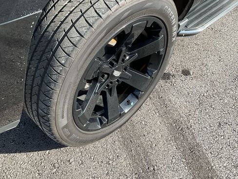 Used 2019 Cadillac Escalade Luxury image 14