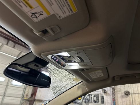 Used 2022 GMC Terrain Denali w/ Denali Premium Package image 22