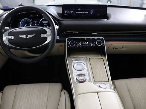 Used 2022 Genesis GV80 2.5T w/ Prestige Package 04 image 2