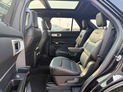 Used 2022 Ford Explorer ST w/ Equipment Group 401A AWD/4WD image 23
