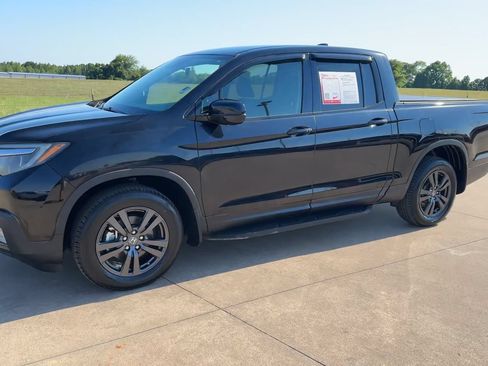 Used 2020 Honda Ridgeline Sport image 5