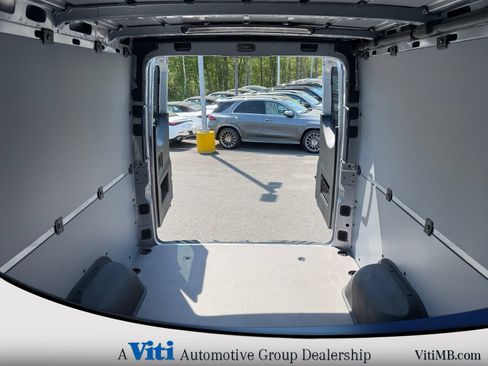Used 2026 Mercedes-Benz Sprinter 2500 image 18