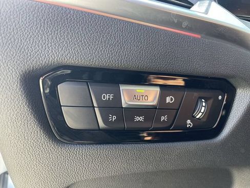 Used 2023 BMW 330e RWD image 36