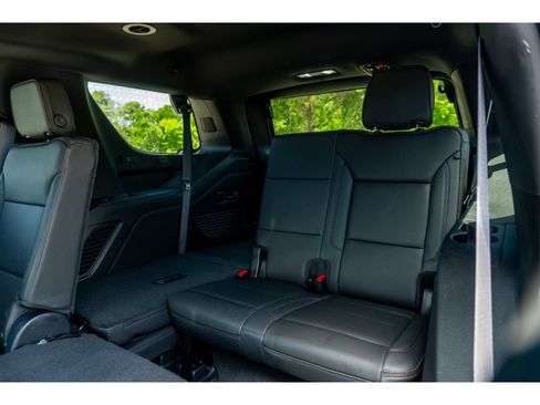 Used 2023 Chevrolet Tahoe High Country AWD/4WD image 16