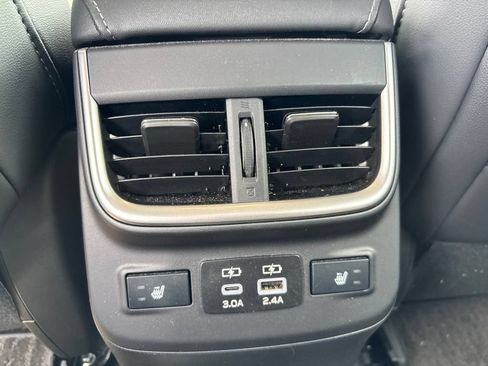 Certified 2024 Subaru Outback Limited AWD/4WD image 9