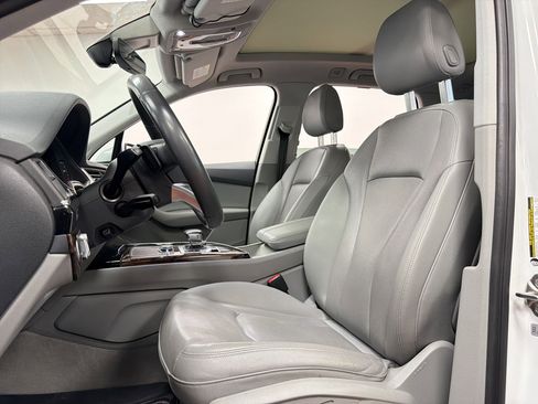 Used 2019 Audi Q7 3.0T Prestige image 5