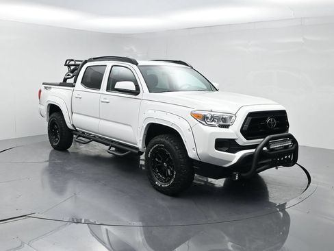 Used 2023 Toyota Tacoma SR AWD/4WD image 2