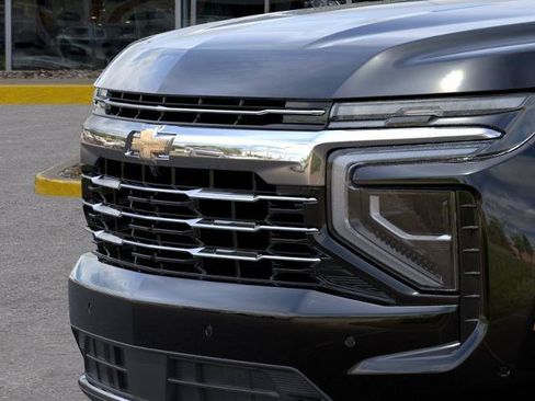 New 2026 Chevrolet Suburban LT w/ Comfort Package AWD/4WD image 13
