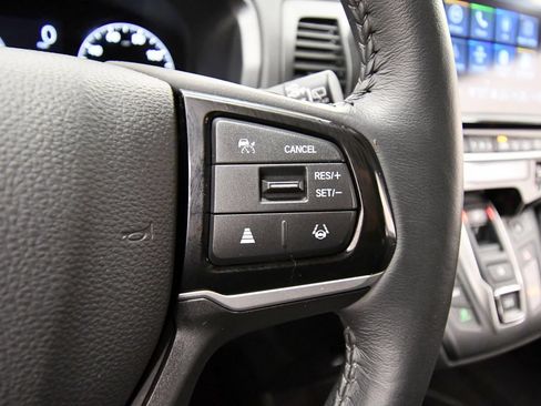 Certified 2025 Honda Odyssey EX-L image 22