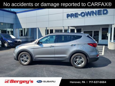 Used 2018 Hyundai Santa Fe Sport AWD/4WD image 2