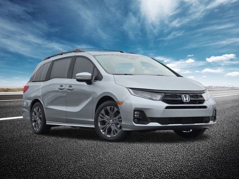 New 2026 Honda Odyssey Touring image 2