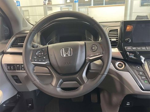 Certified 2024 Honda Odyssey EX-L image 13