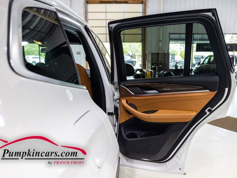 Used 2019 BMW X3 xDrive30i w/ Premium Package image 15