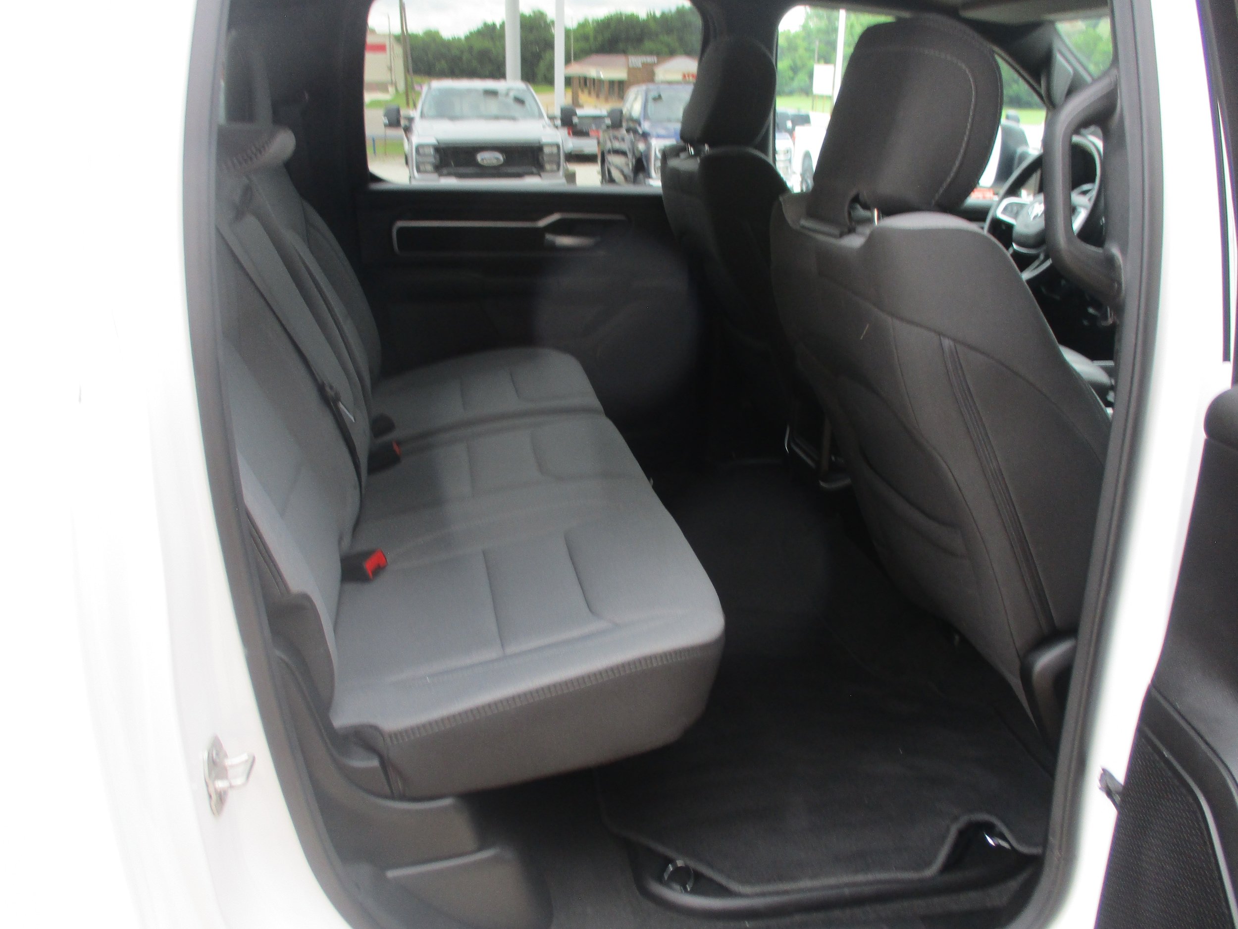 Used 2023 RAM 1500 Lone Star AWD/4WD image 10