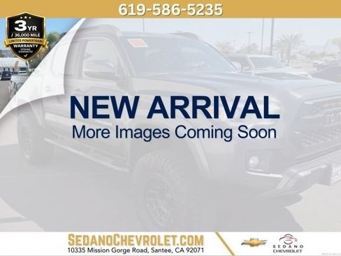 Used 2019 Toyota Tacoma TRD Sport w/ Technology Package RWD image 1