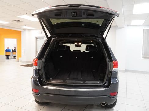 Used 2016 Jeep Grand Cherokee Limited AWD/4WD image 10