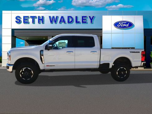 New 2026 Ford F250 King Ranch w/ Tremor Off-Road Package AWD/4WD image 4