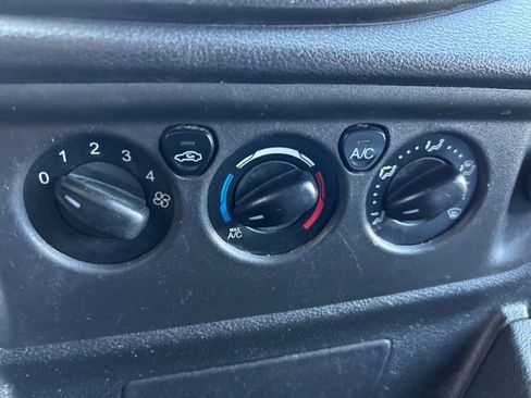 Used 2019 Ford Transit 150 130 Low Roof image 24