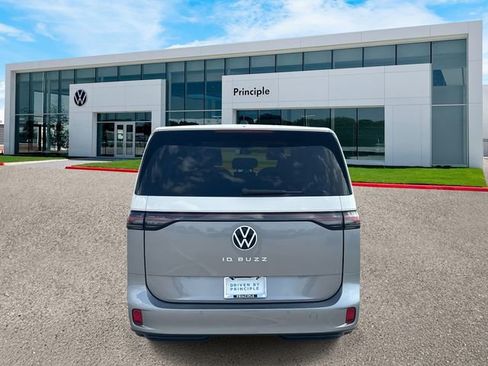 New 2025 Volkswagen ID. Buzz 1st Edition image 6